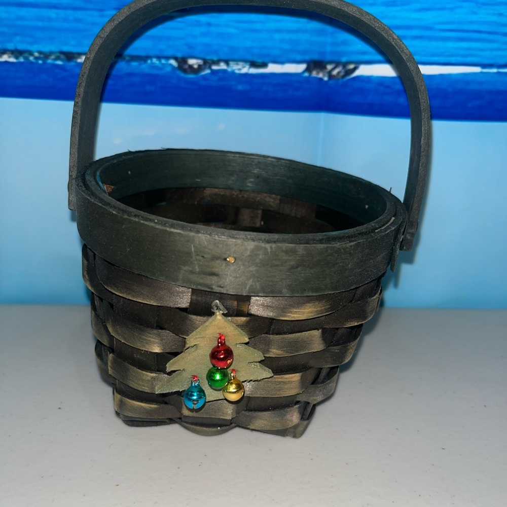Small Woven Basket with Ornament
